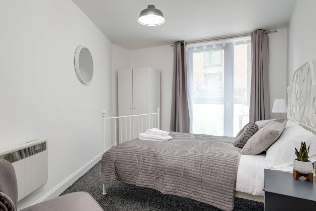 Luxury 2Bed Spacious Apartment- City Centre- Free Parking Birmingham Buitenkant foto